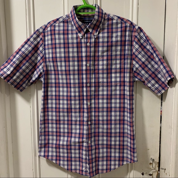 Croft & Barrow s/s button down. Small - Picture 1 of 3